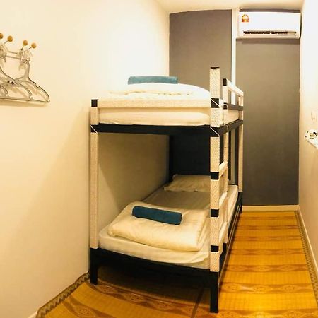 Yellow Duckling Homestay Semporna Eksteriør bilde